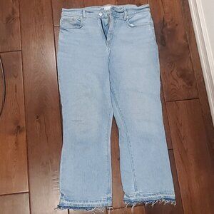 Loft Crop Jeans 10P/30P - light wash with frayed hem